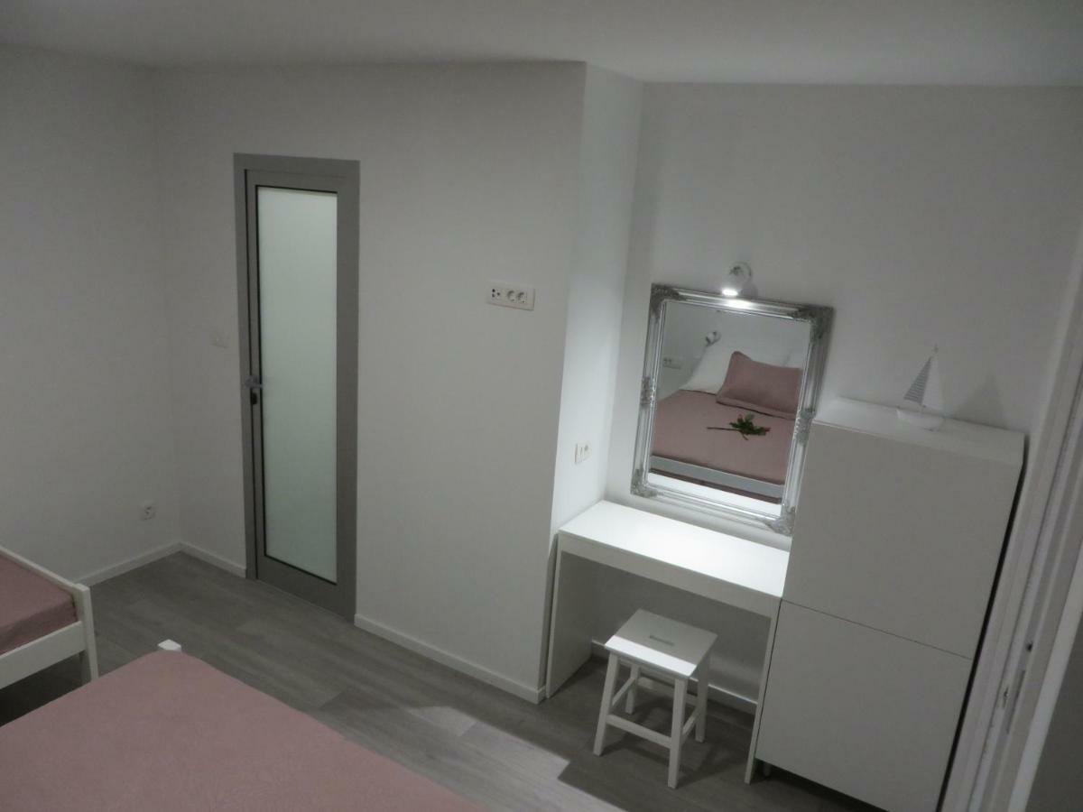 דוגי ראט Apartmani Raos מראה חיצוני תמונה